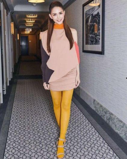 成人丝袜穿搭视频教程