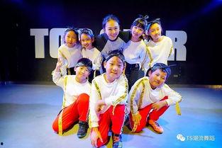 小孩vs成人街舞视频