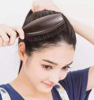 成人扎高马尾视频教程,视频教程带你变身时尚达人  第3张